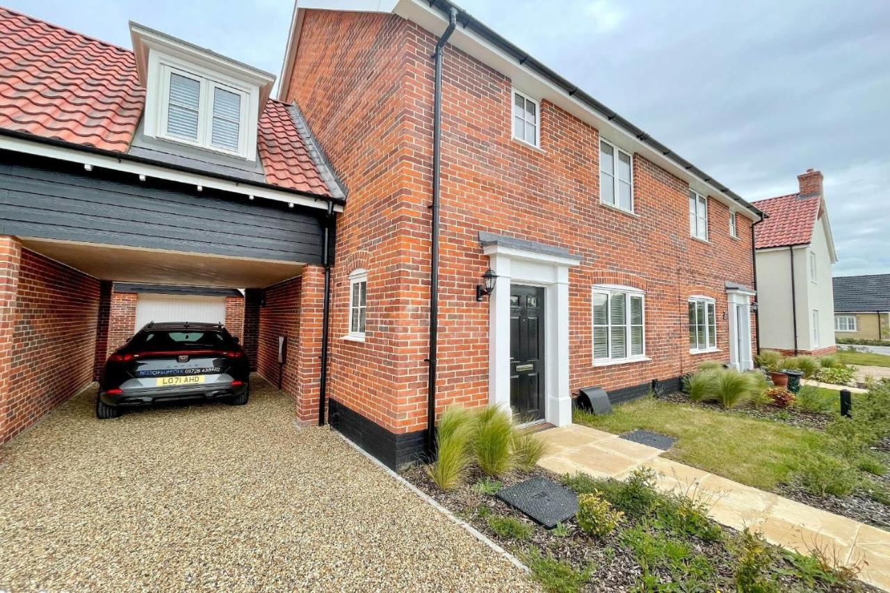 Number 51, Halesworth Villa Exterior photo